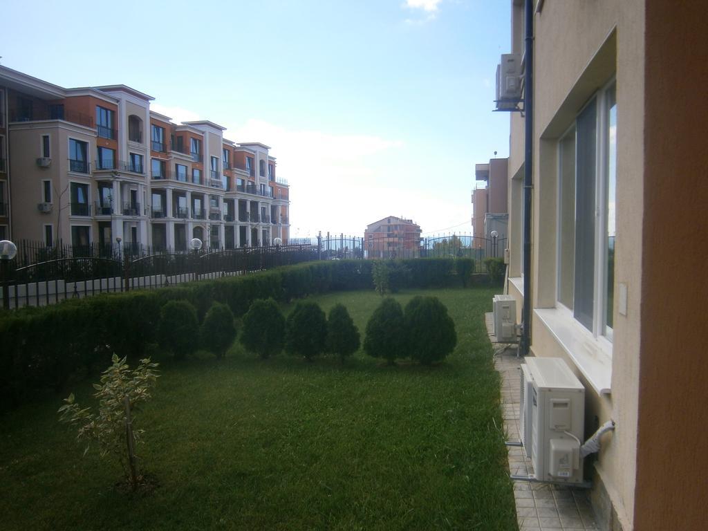 Anna Marina Apartments Свети-Влас Номер фото