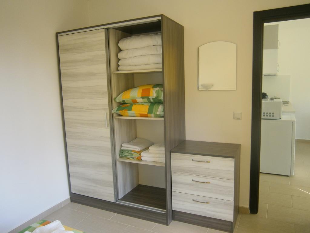 Anna Marina Apartments Свети-Влас Номер фото