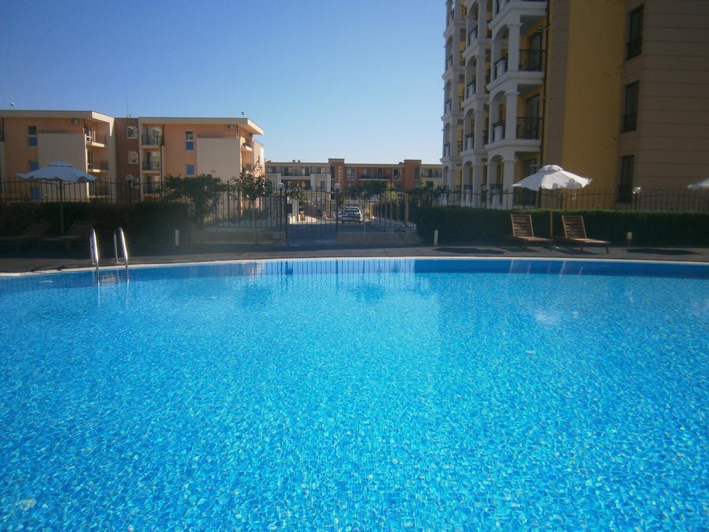 Anna Marina Apartments Свети-Влас Экстерьер фото