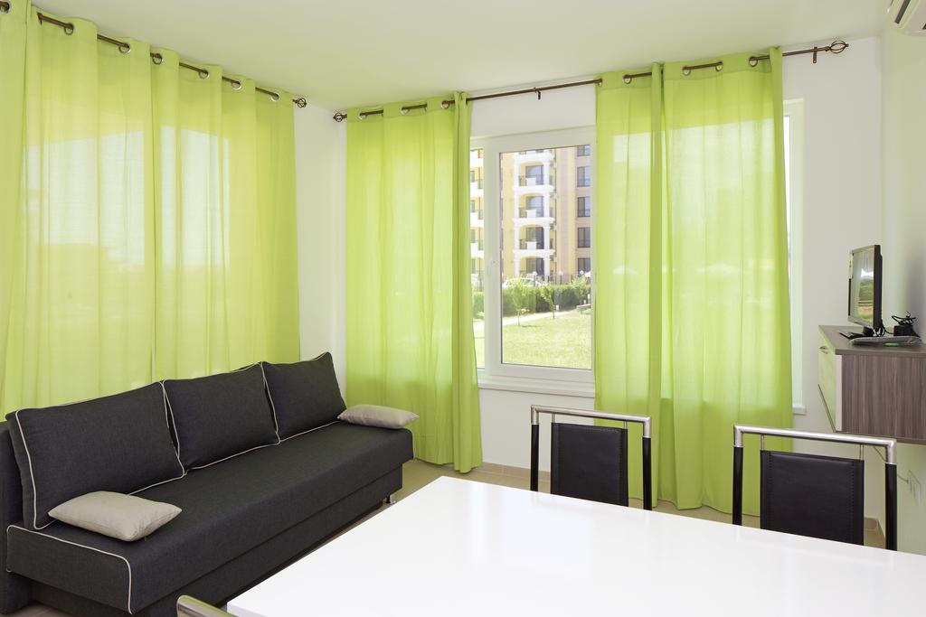 Anna Marina Apartments Свети-Влас Экстерьер фото