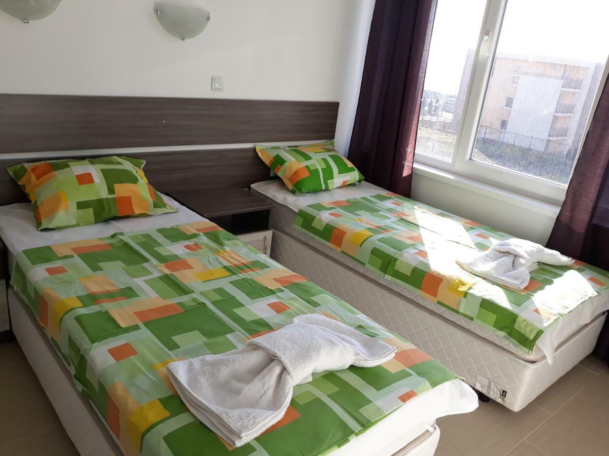Anna Marina Apartments Свети-Влас Экстерьер фото