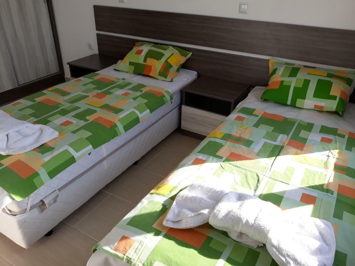 Anna Marina Apartments Свети-Влас Экстерьер фото